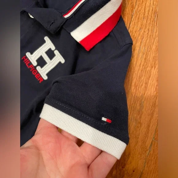 Tommy Hilfiger Collared Polo Shirt Size 4 - Picture 3 of 5